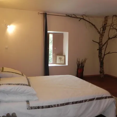 Le Paradis Bed & Breakfast