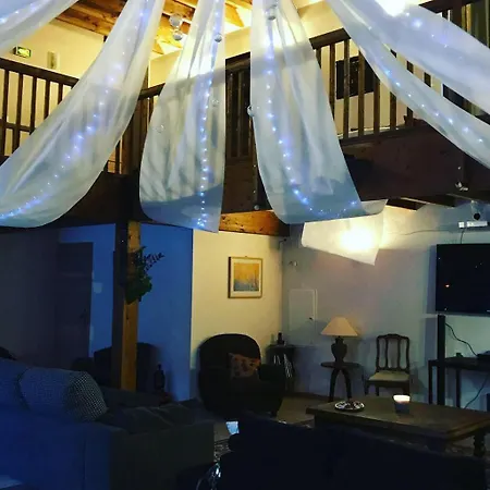 Le Paradis Bed & Breakfast